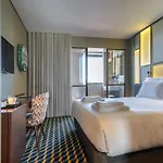 Hotel The Convo &