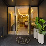 The Convo & Hotel 4*