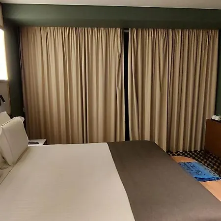 The Convo & 4* Porto