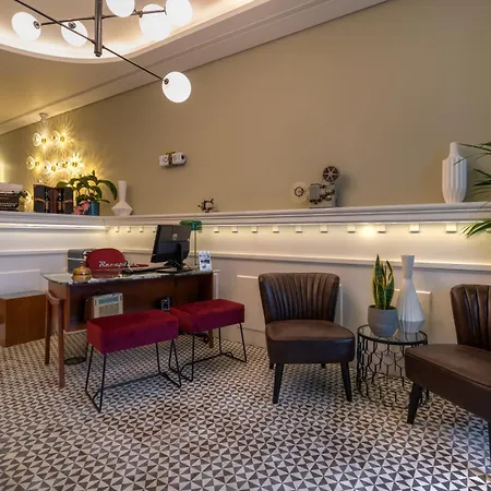 The Convo & Szálloda Porto