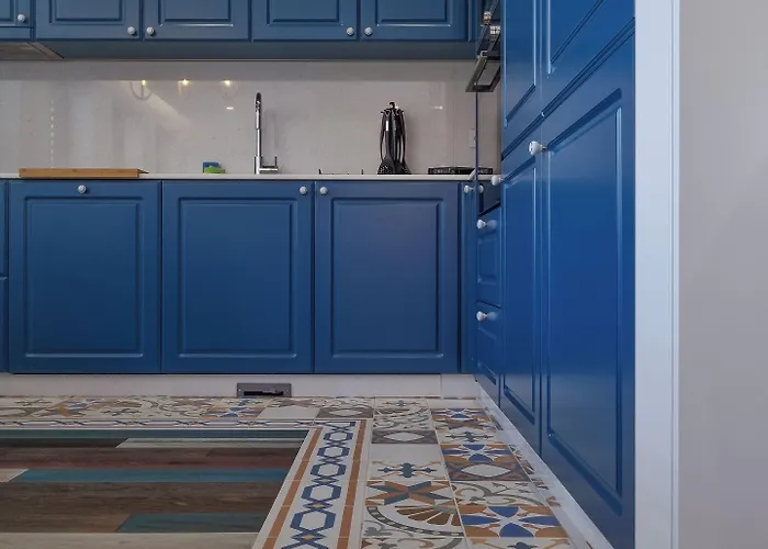 The Convo & Hotel 4*