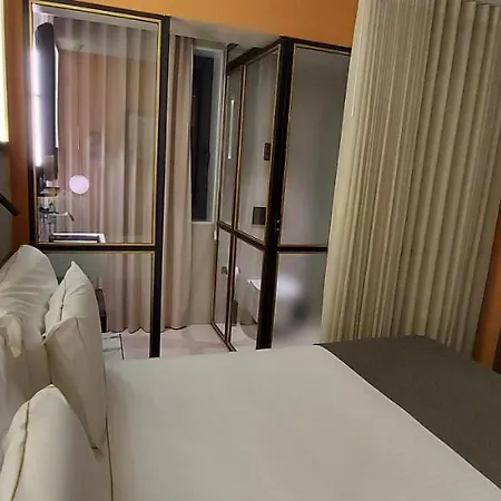 Métier Boutique Hotel 4*