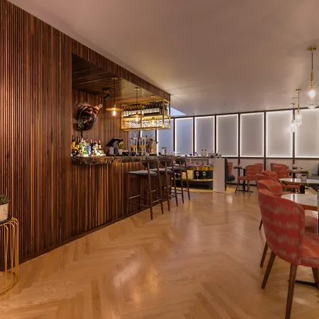 Métier Boutique 4* Oporto