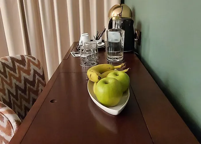 Hotel The Convo & 4*